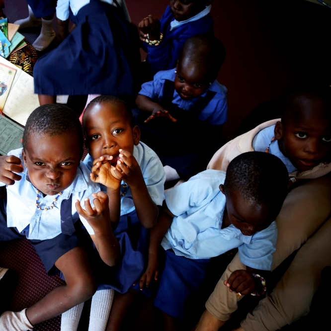 mxpraissa lara lutolf fasel ivkwcufjqte unsplash